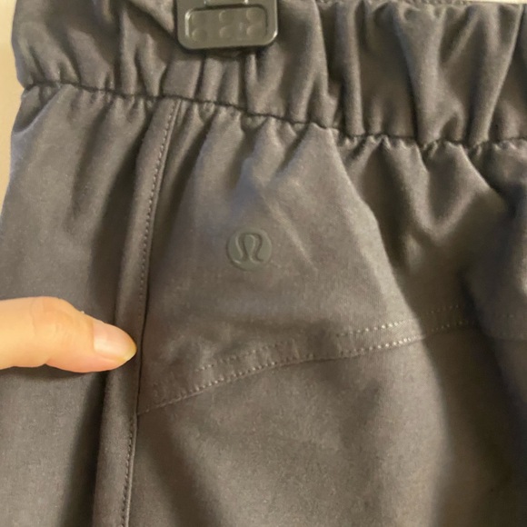 Lululemon Utilitech dark grey cargo pants high rise women 30 - Picture 7 of 8